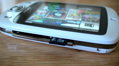 htc microsd slot